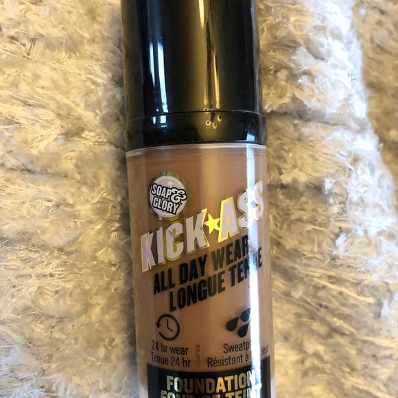 🆕NWT KICK A*^ all day wear SWEATPROOF FOUNDATION - Picture 3 of 11